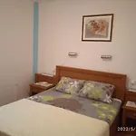 Ana סטומורסקה