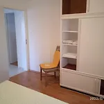 Ana *