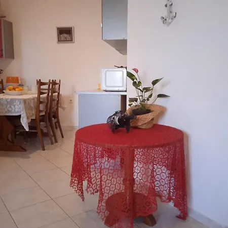 Apartment Ana *