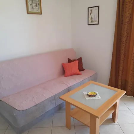 Apartment Ana Stomorska
